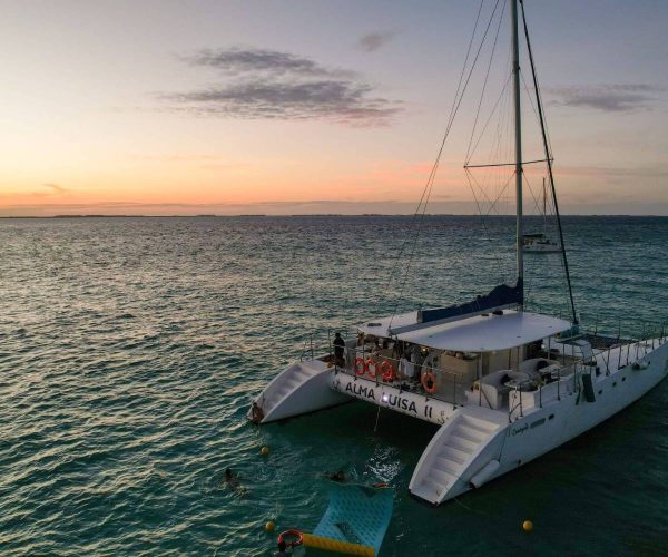 Caribbean Sunset Cancún